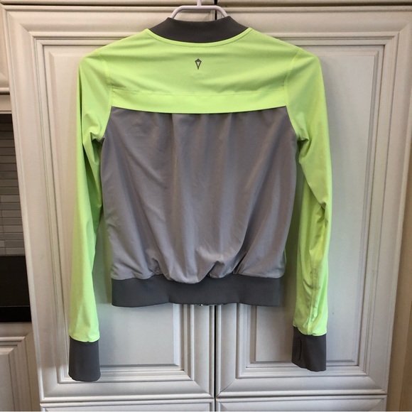 Ivivva by Lululemon reversible jacket - Picture 10 of 13